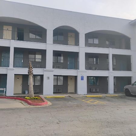 Hallmark Inn&Suites San Antonio Exterior foto